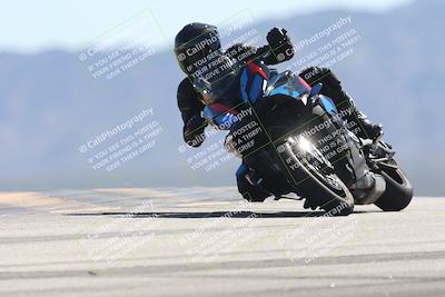 media/Oct-13-2025-Moto Forza (Mon) [[a66d839500]]/4-C Group/Session 4 (Turn 9)/